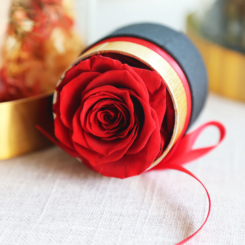 Eternally Preserved Rose Golden Bouquet - MINI